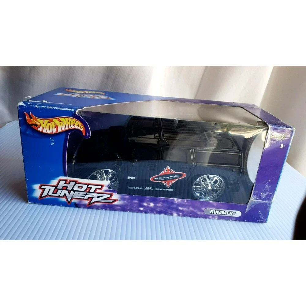 2004 Hot Wheels HUMMER H2 SUV Black HOT TUNERZ 1:20 Chrome Spoke Spinners #C4511